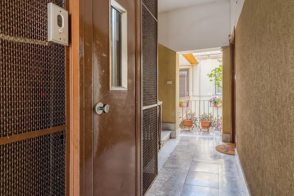 Casetta Giolitti, Cozy Apt In The Heart Of Rome 0*,  Italy